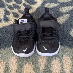 NWOT Baby size 2 shoes
